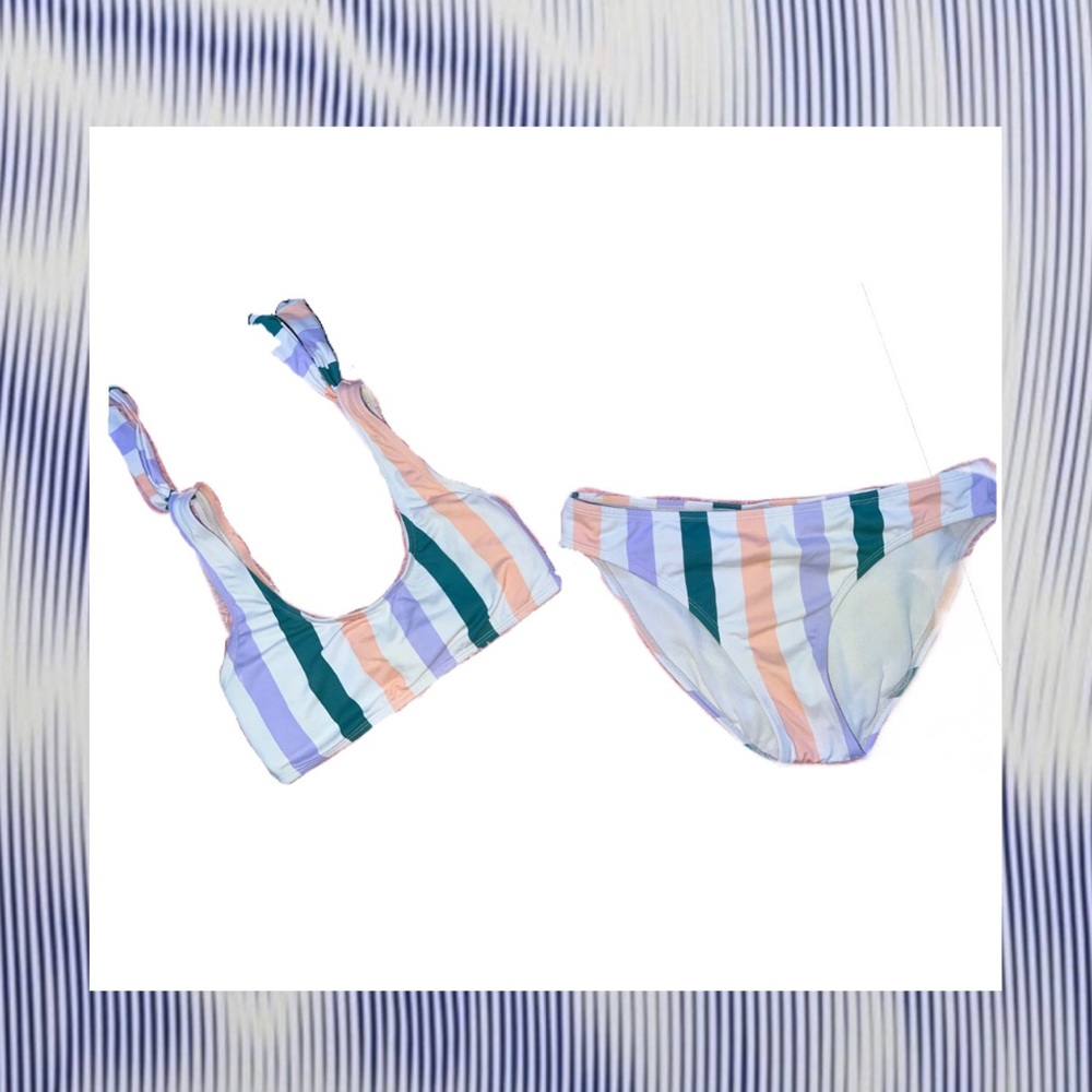 STRIPPED BIKINI SET